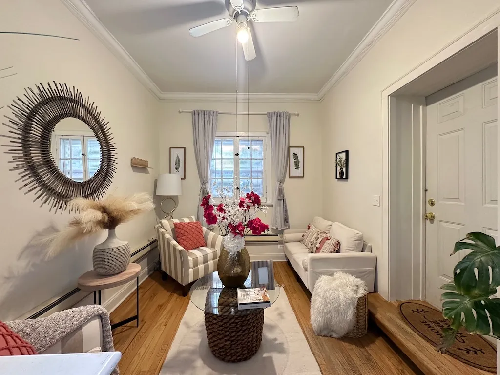 918 Green Bay Rd, ,  60093, USA 60093-unit#G-Winnetka-IL