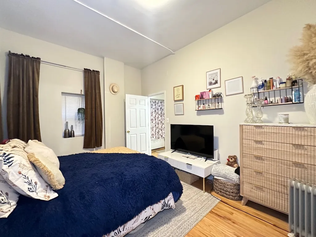 918 Green Bay Rd, ,  60093, USA 60093-unit#G-Winnetka-IL