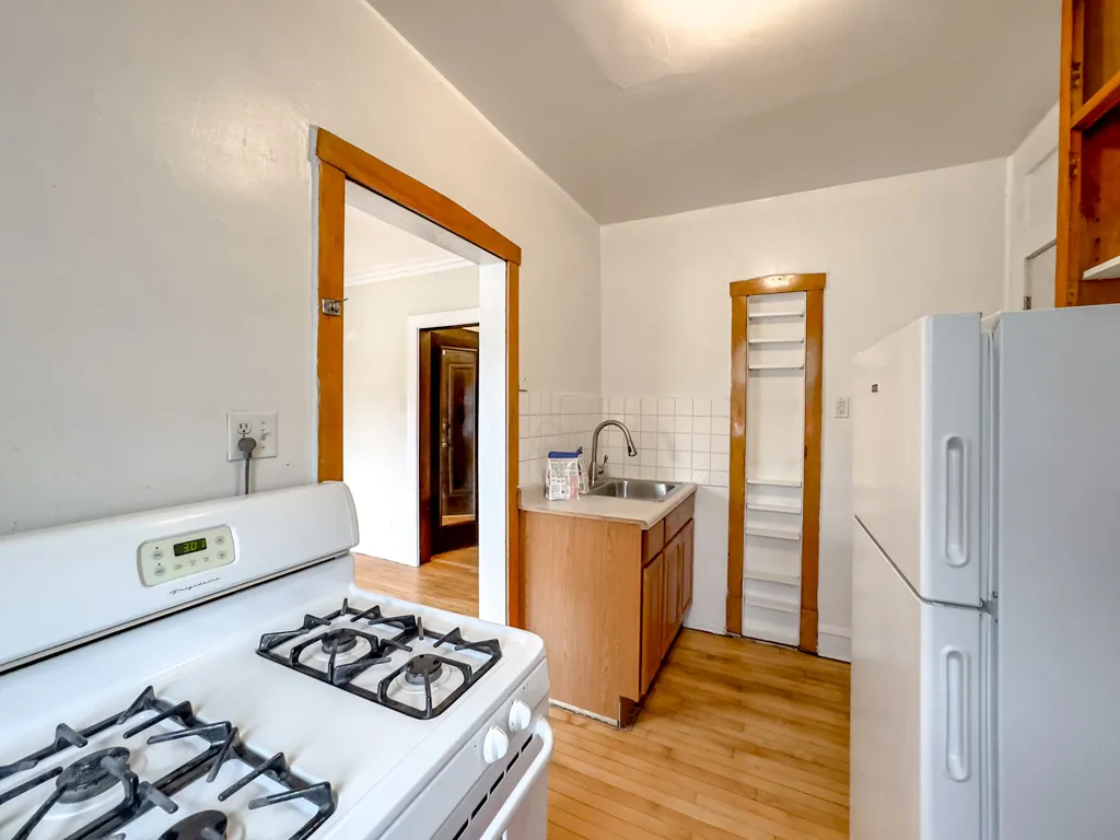 4608 N Kildare Ave, ,  60630, USA 60630-unit#1E-Chicago-IL