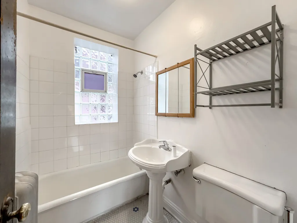 4608 N Kildare Ave, ,  60630, USA 60630-unit#1E-Chicago-IL