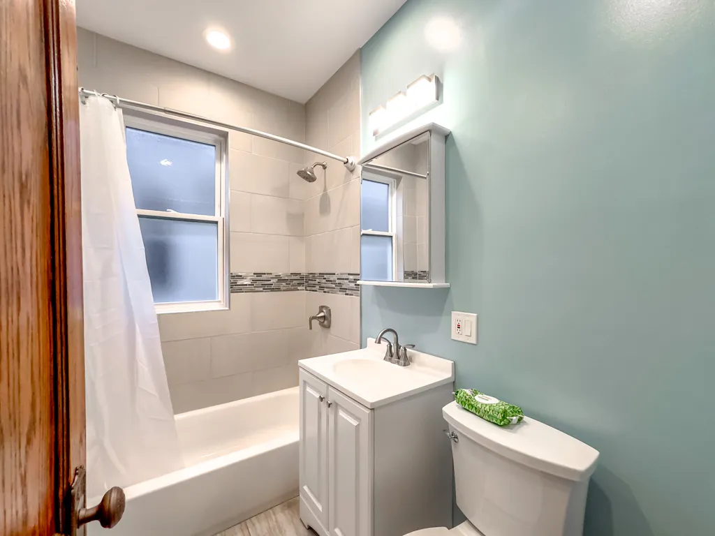 3422 W McLean Ave, , 60647, USA 60647-unit#2-Chicago-IL