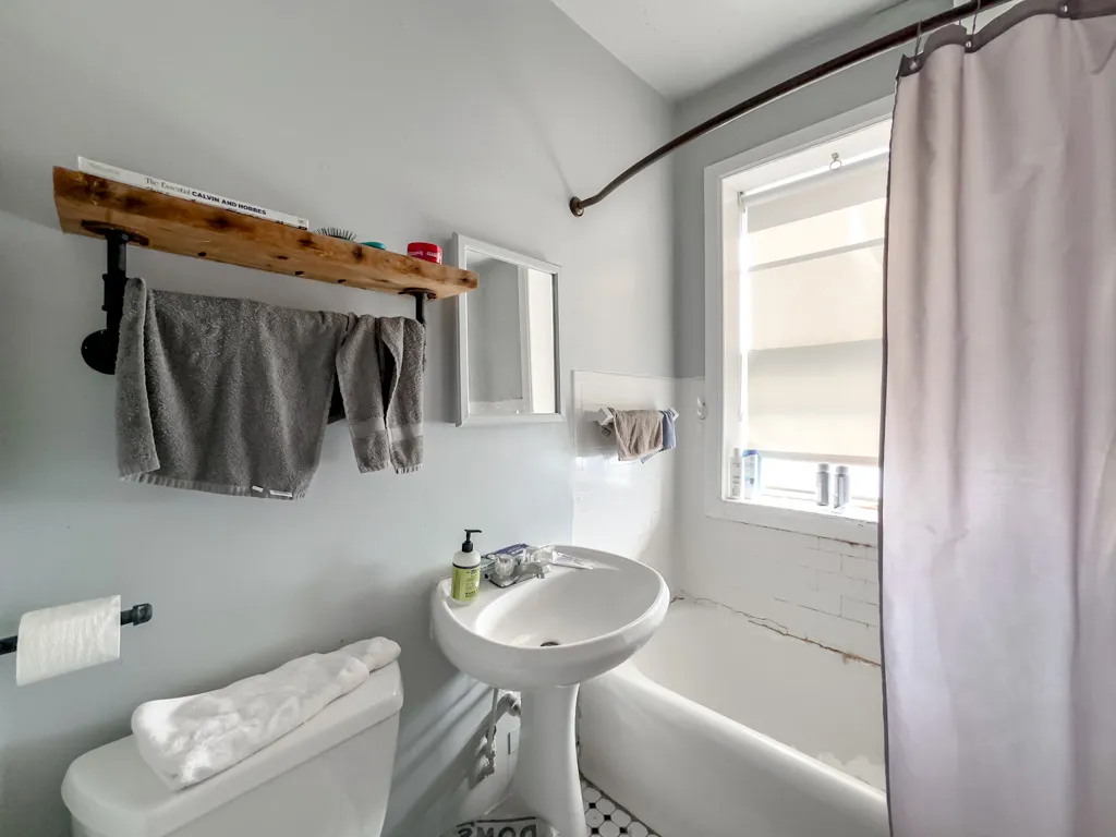 2019 N Humboldt Blvd, ,  60647, USA 60647-unit#1E-Chicago-IL