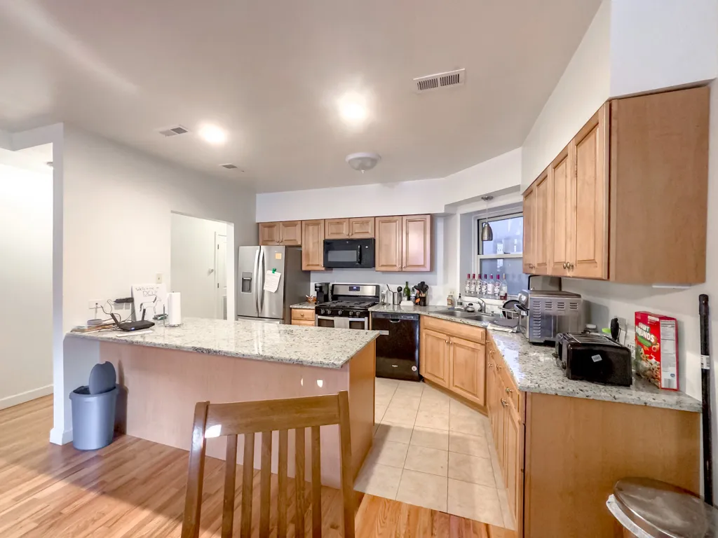 6711 N Sheridan Rd, , 60626, USA 60626-unit#1S-Chicago-IL
