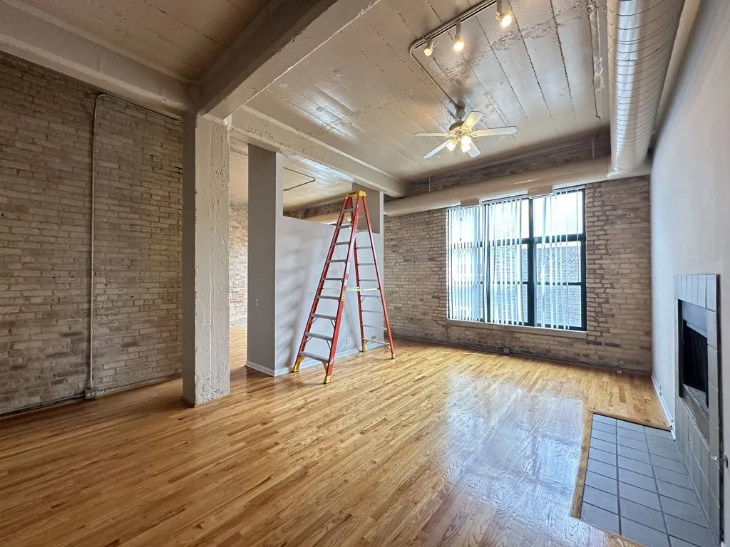 3110 N Sheffield Ave, , 60657, USA 60657-unit#205-Chicago-IL