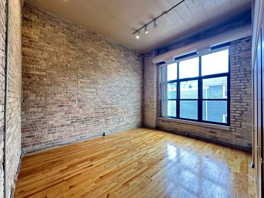 3110 N Sheffield Ave, , 60657, USA 60657-unit#205-Chicago-IL