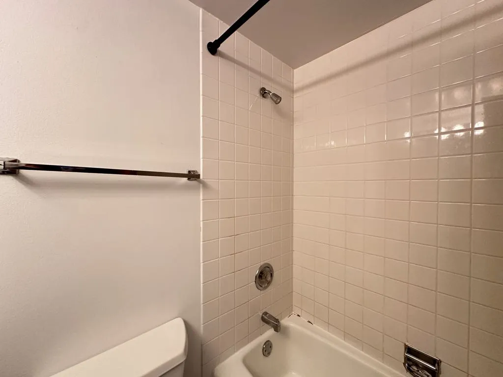 3110 N Sheffield Ave, , 60657, USA 60657-unit#205-Chicago-IL