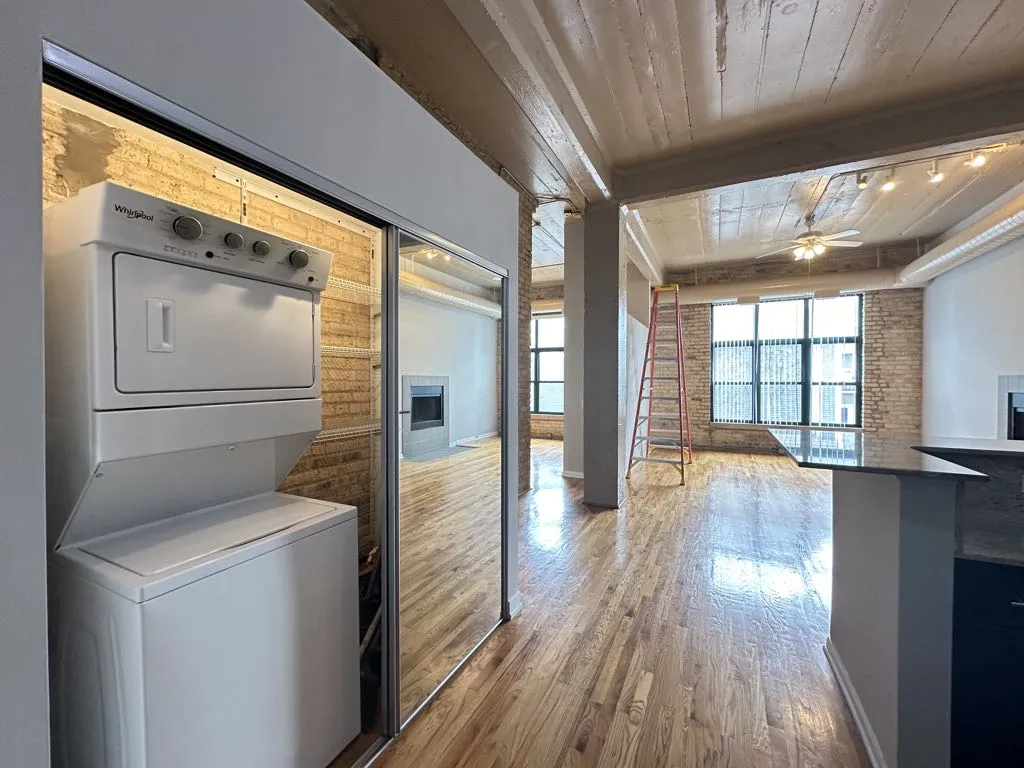 3110 N Sheffield Ave, , 60657, USA 60657-unit#205-Chicago-IL