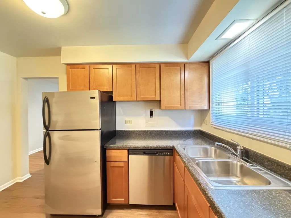 810 Seward St, Evanston,  60202, USA 60202-unit#101-Chicago-IL
