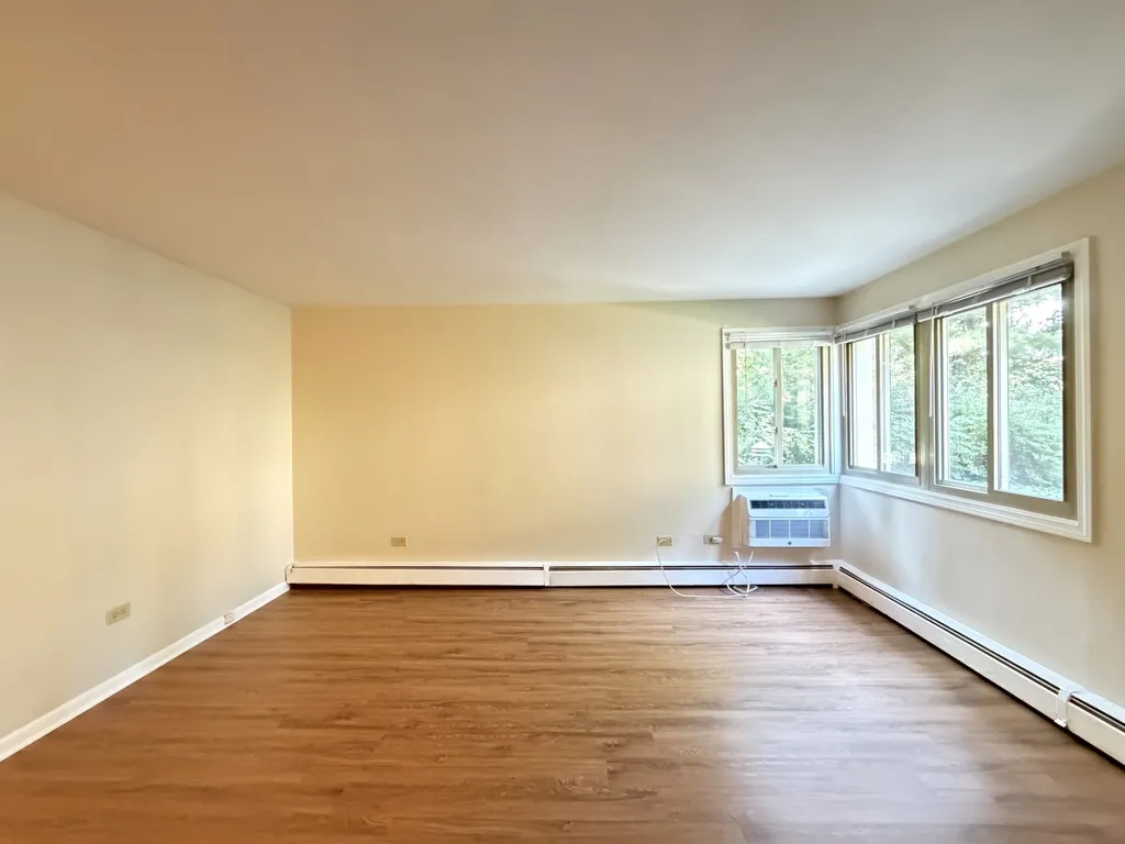 810 Seward St, Evanston,  60202, USA 60202-unit#101-Chicago-IL