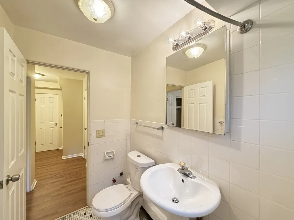 810 Seward St, Evanston,  60202, USA 60202-unit#101-Chicago-IL