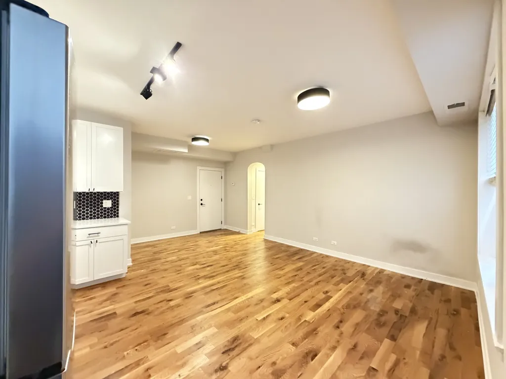 656 W Wrightwood Ave, , 60614, USA 60614-unit#207-Chicago-IL