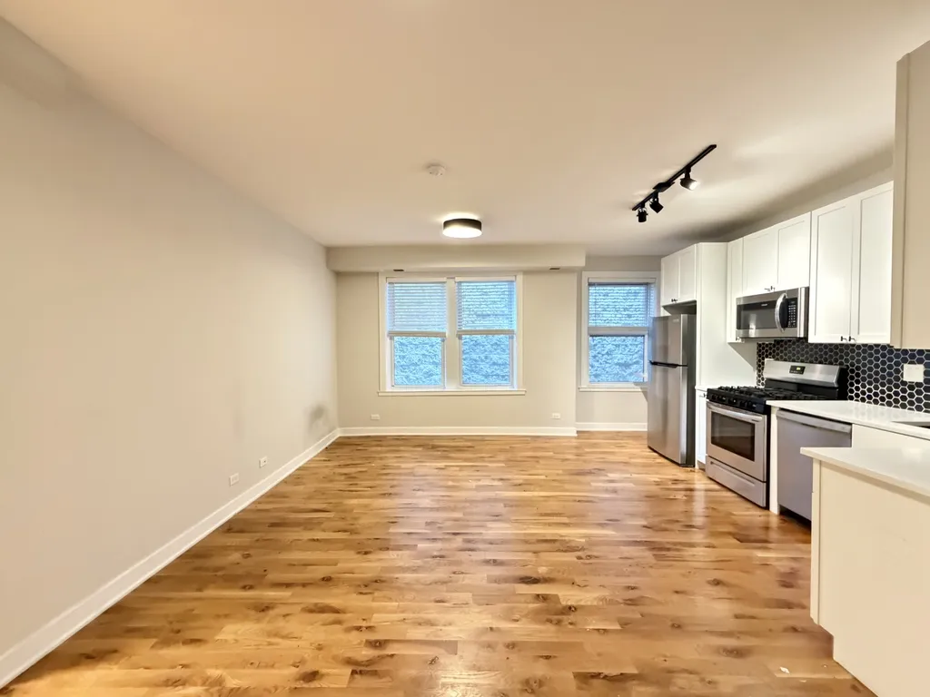 656 W Wrightwood Ave, , 60614, USA 60614-unit#207-Chicago-IL