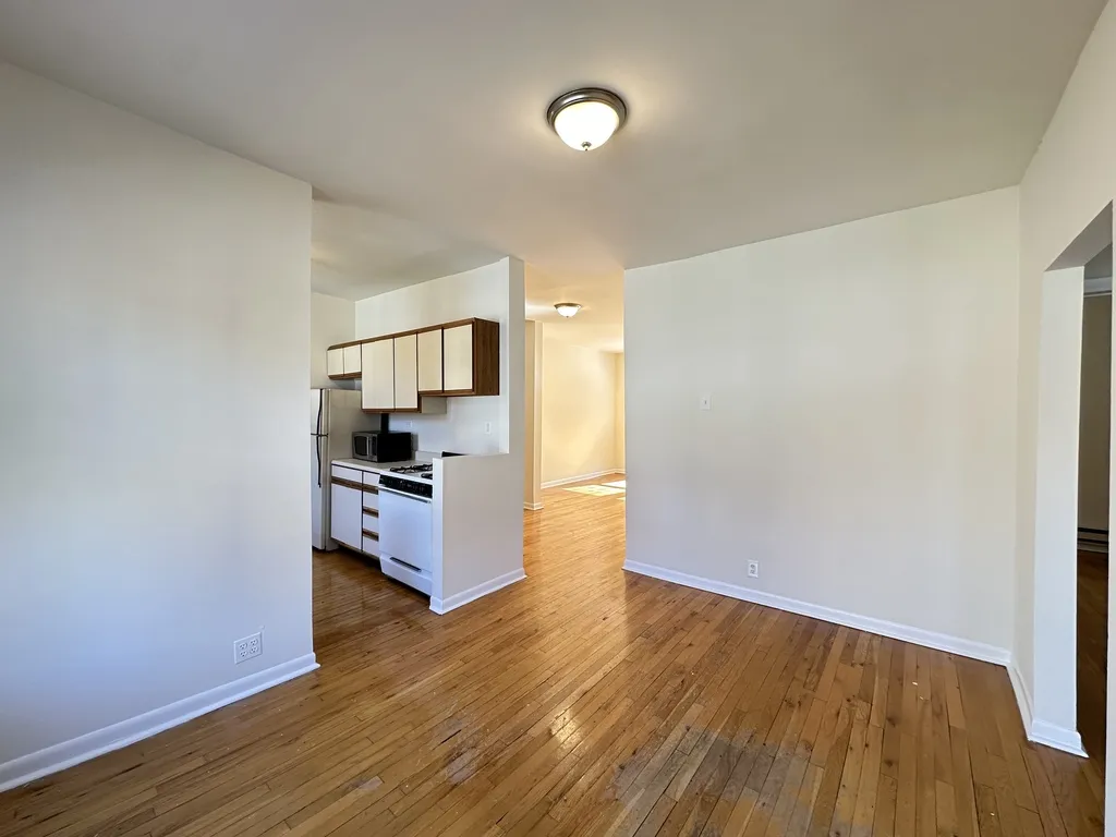 654 W Cornelia Ave, , 60657, USA 60657-unit#4-Chicago-IL