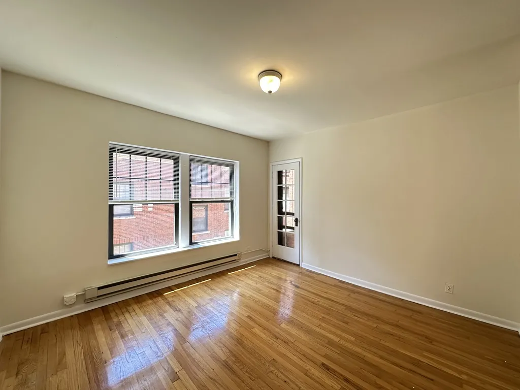 654 W Cornelia Ave, , 60657, USA 60657-unit#4-Chicago-IL