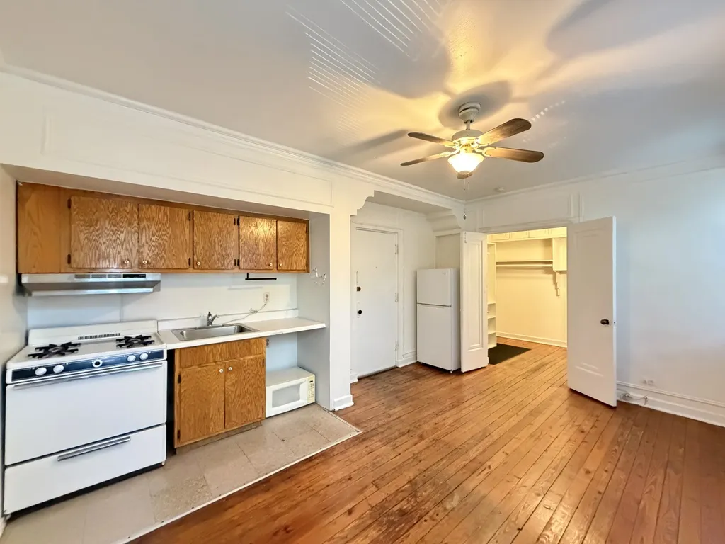 4060 N Kenmore Ave, , 60613, USA 60613-unit#302-Chicago-IL