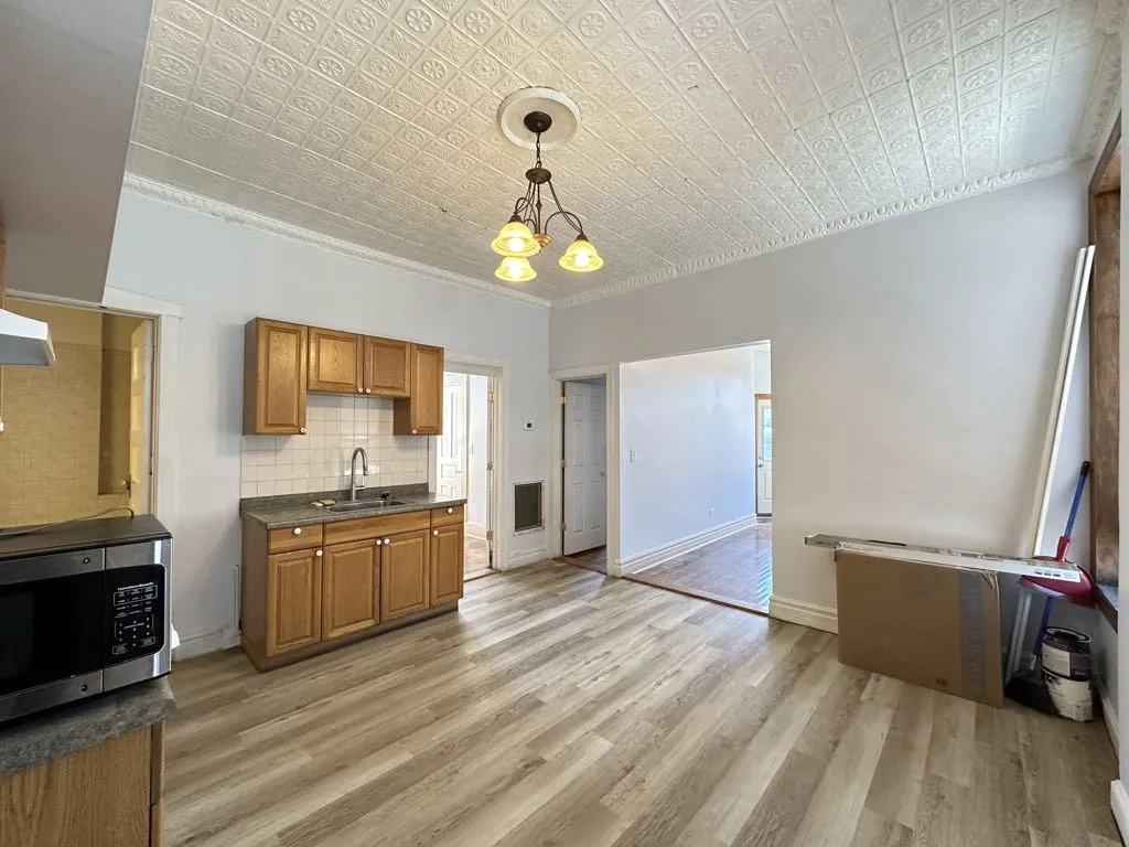 2347 W 24th Pl, ,  60608, USA 60608-unit#2R-Chicago-IL