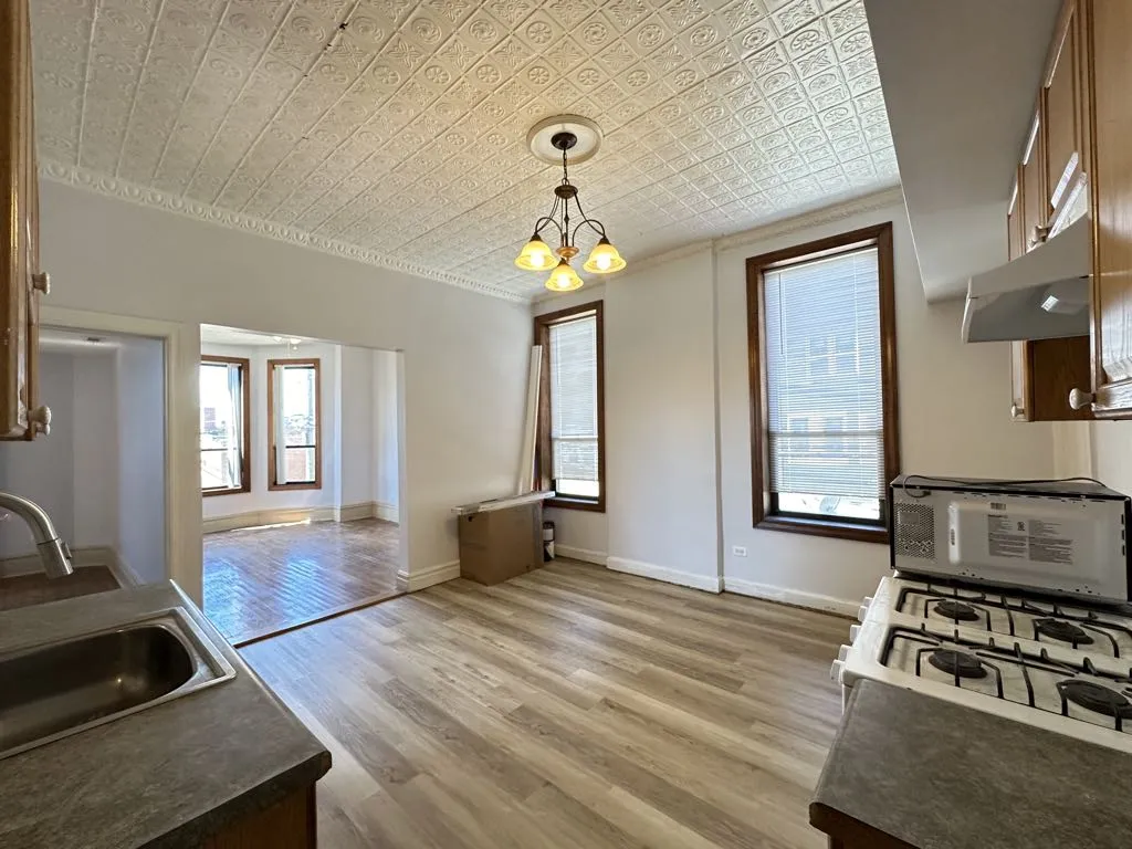 2347 W 24th Pl, ,  60608, USA 60608-unit#2R-Chicago-IL