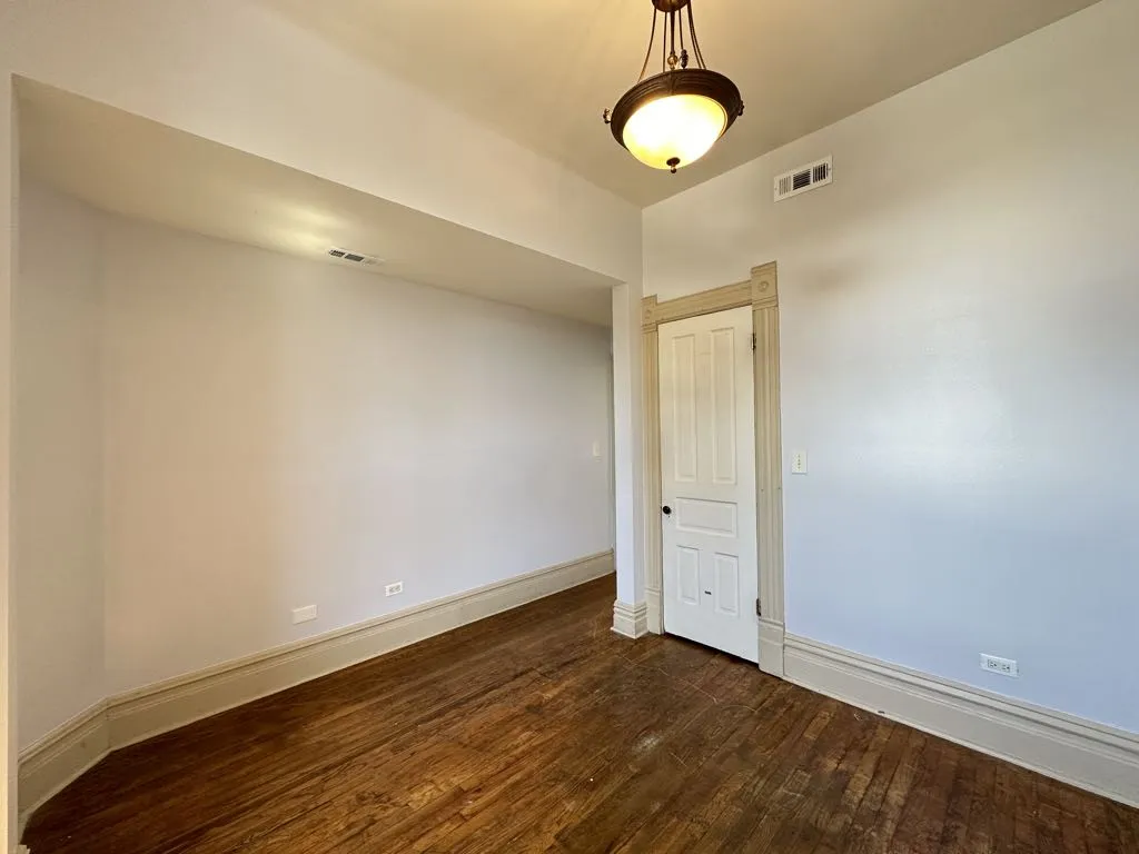 2347 W 24th Pl, ,  60608, USA 60608-unit#2R-Chicago-IL