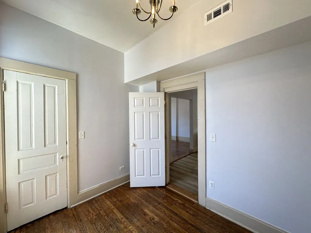 2347 W 24th Pl, ,  60608, USA 60608-unit#2R-Chicago-IL