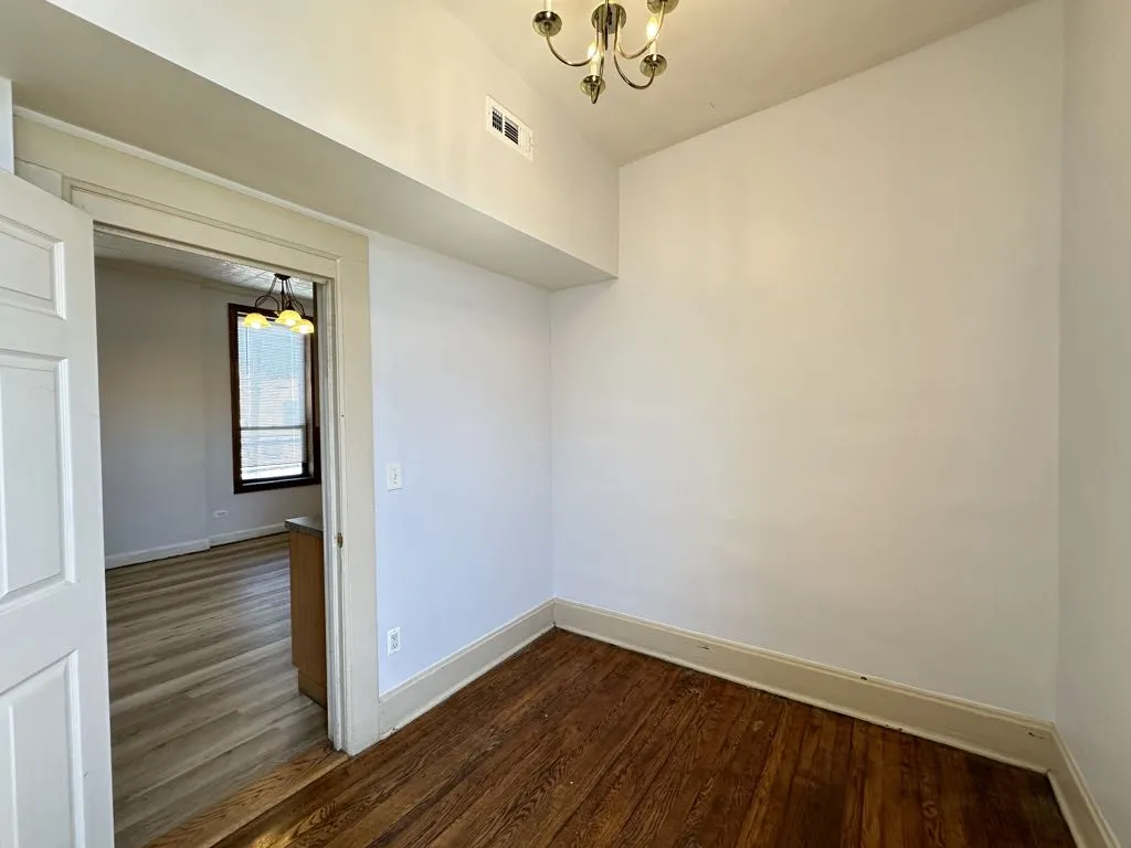 2347 W 24th Pl, ,  60608, USA 60608-unit#2R-Chicago-IL