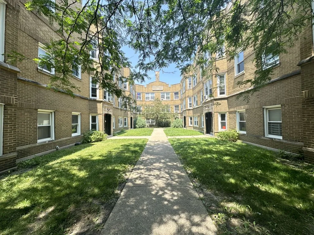 4830 W Addison St, , 60641, USA 60641-unit#2S-Chicago-IL