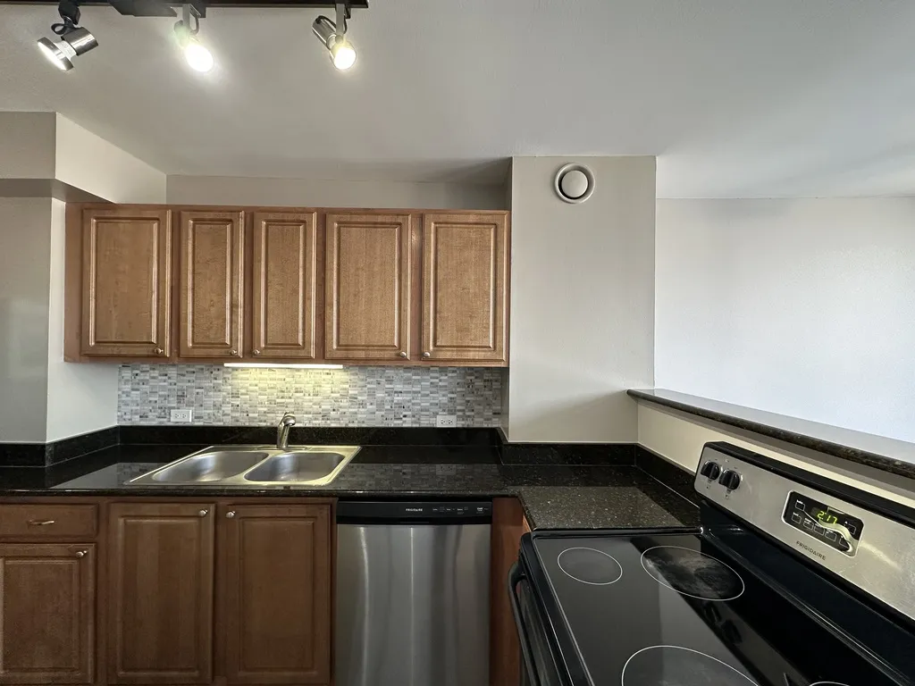 4334 N Hazel St, ,  60613, USA 60613-unit#1117-Chicago-IL