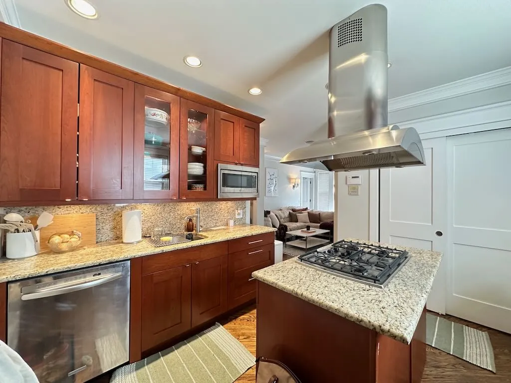 1406 W Cornelia Ave, , 60657, USA 60657-unit#2-Chicago-IL