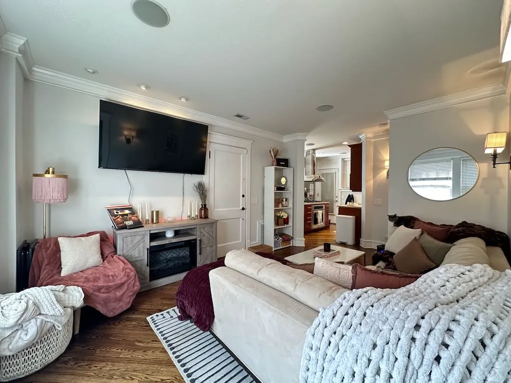 1406 W Cornelia Ave, , 60657, USA 60657-unit#2-Chicago-IL