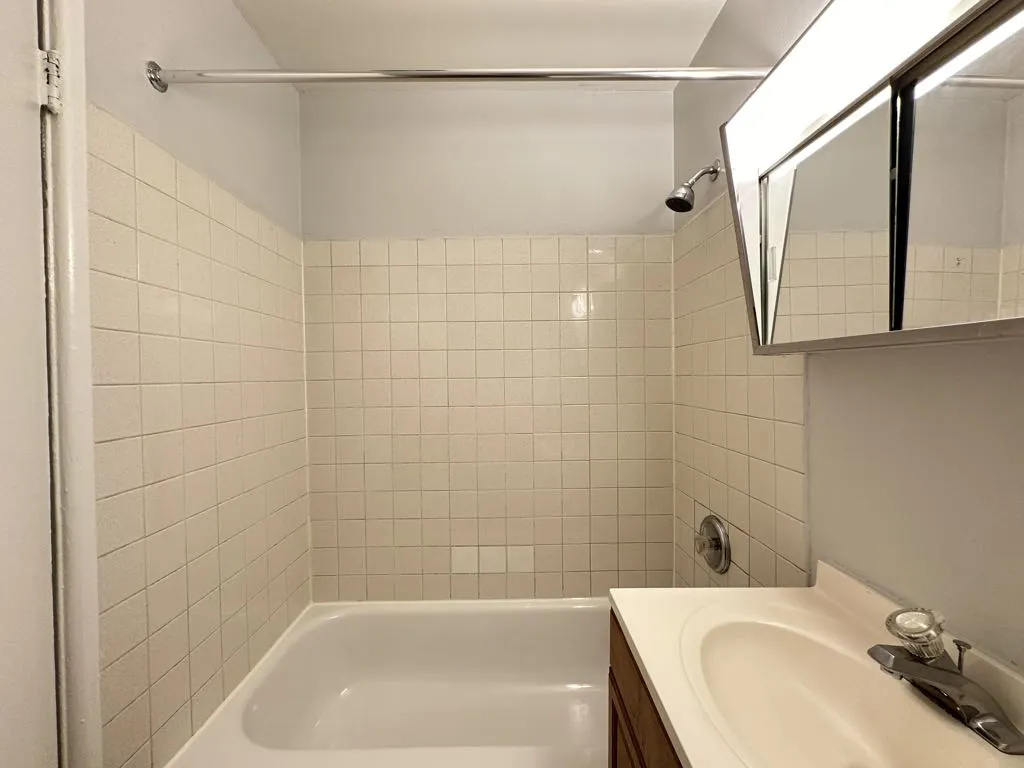 4537 N Dover St, , 60640, USA 60640-unit#2H-Chicago-IL