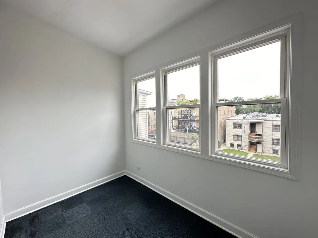1452 W Winnemac Ave, ,  60640, USA 60640-unit#3-Chicago-IL