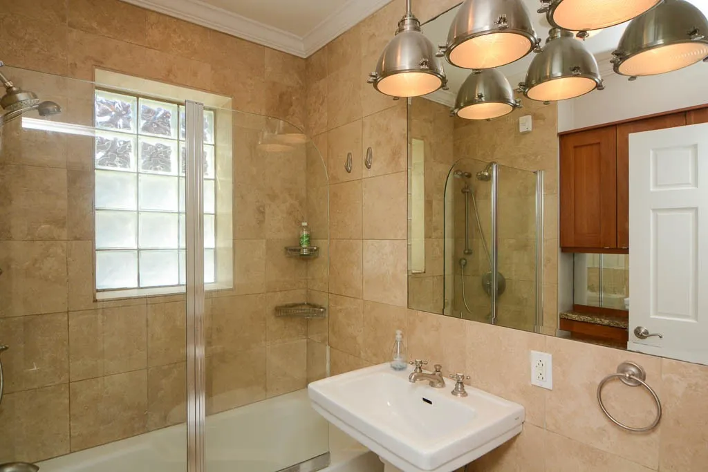 3614 N Bosworth Ave, ,  60613, USA 60613-unit#1F-Chicago-IL