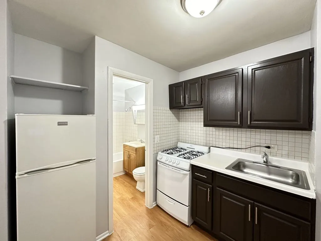 4543 N Dover St, ,  60640, USA 60640-unit#2F-Chicago-IL