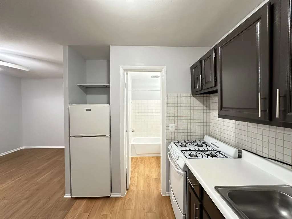 4543 N Dover St, ,  60640, USA 60640-unit#2F-Chicago-IL
