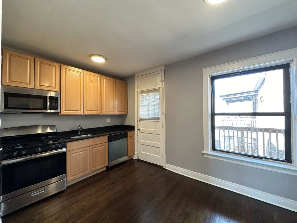 3602 W Sunnyside Ave, ,  60625, USA 60625-unit#3-Chicago-IL