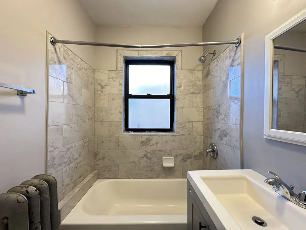 3602 W Sunnyside Ave, ,  60625, USA 60625-unit#3-Chicago-IL