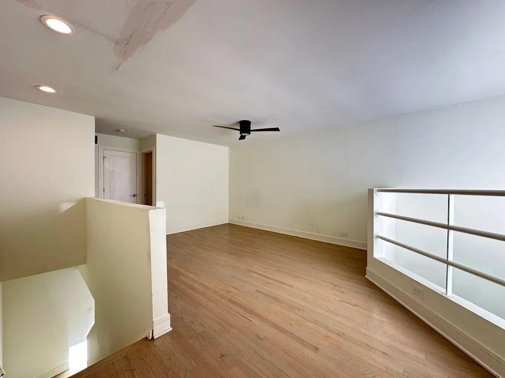 944 W Grace St, , 60613, USA 60613-unit#F201-Chicago-IL