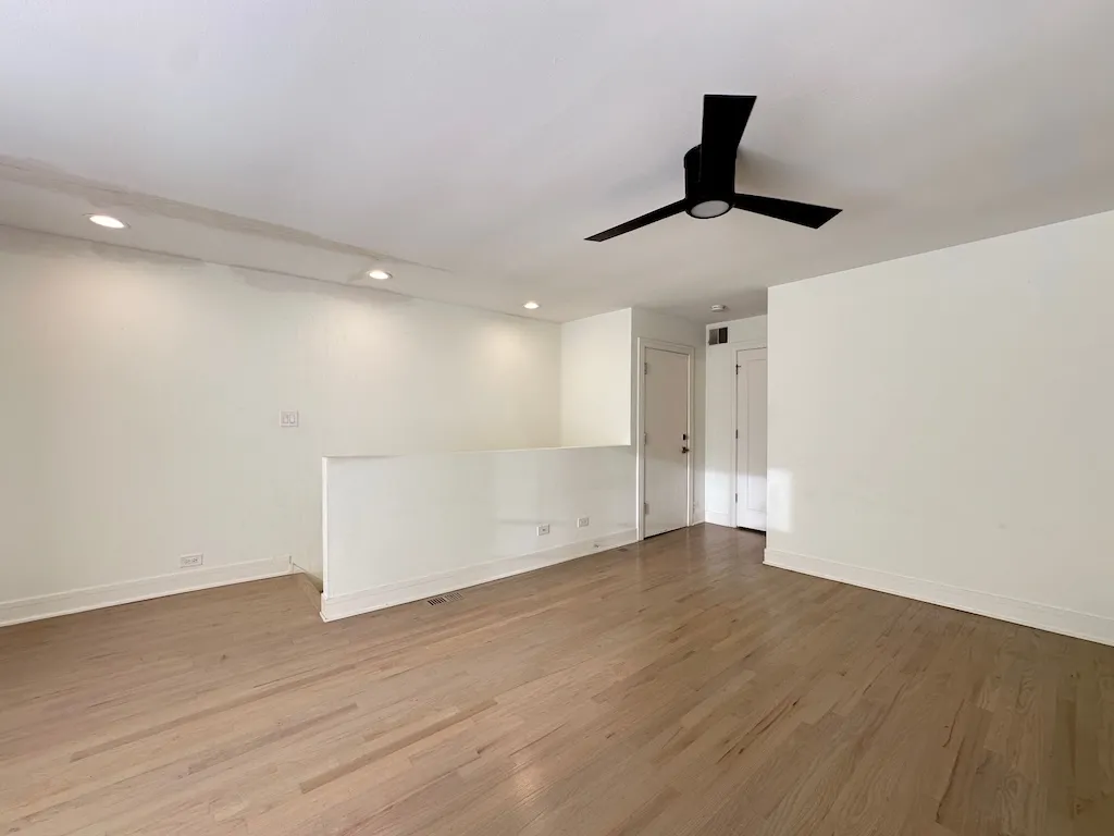 944 W Grace St, , 60613, USA 60613-unit#F201-Chicago-IL