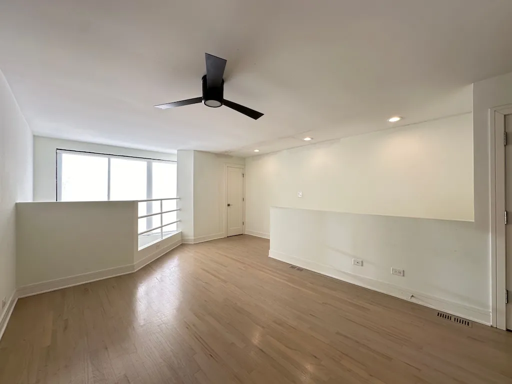 944 W Grace St, , 60613, USA 60613-unit#F201-Chicago-IL