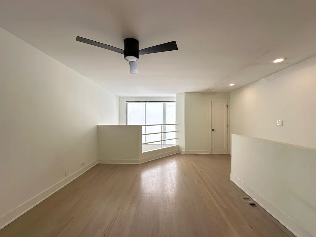 944 W Grace St, , 60613, USA 60613-unit#F201-Chicago-IL