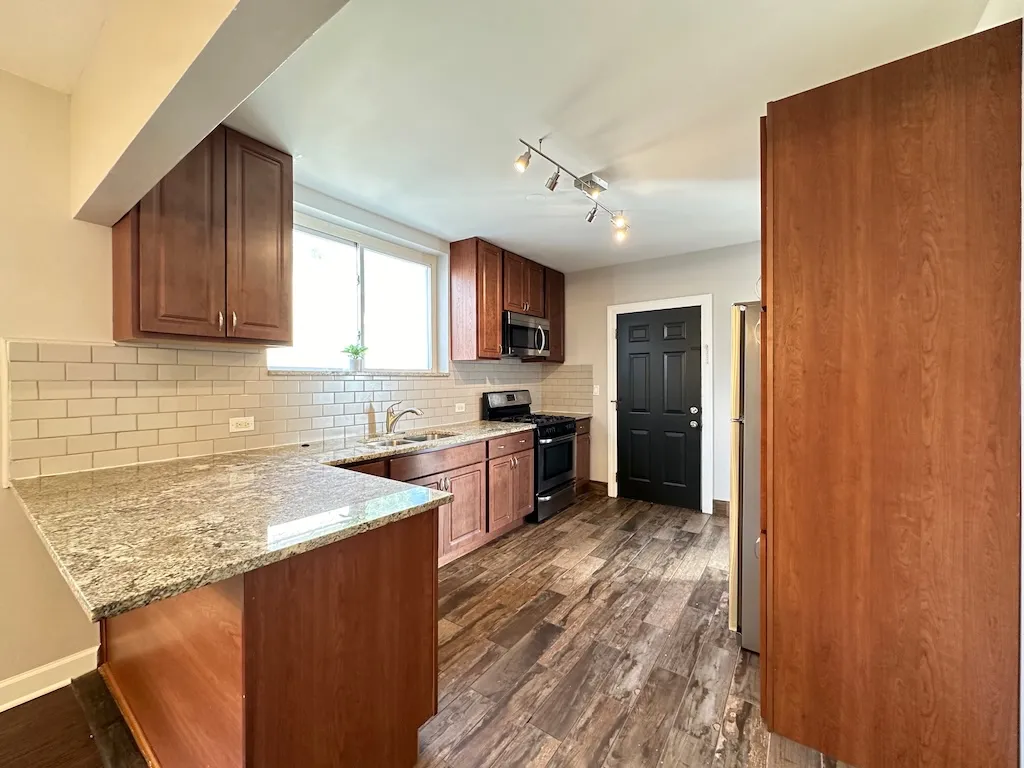 2617 W Rascher Ave, ,  60625, USA 60625-unit#2-Chicago-IL