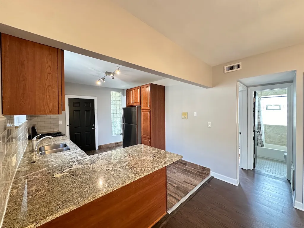 2617 W Rascher Ave, ,  60625, USA 60625-unit#2-Chicago-IL