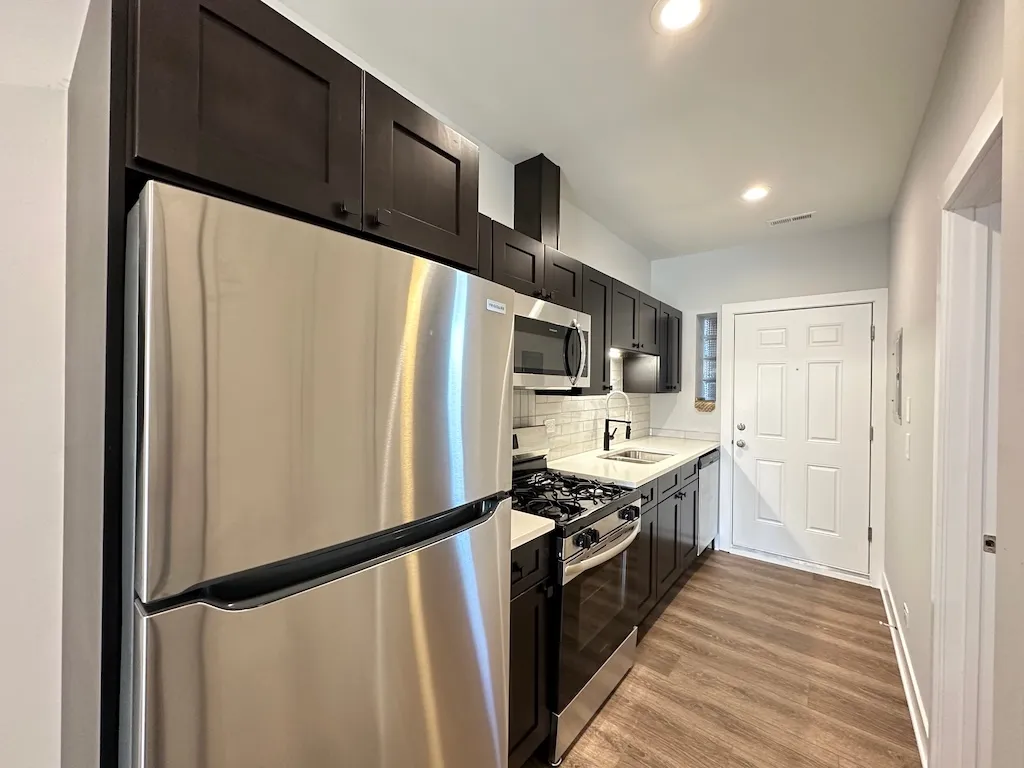 3358 W Montrose Ave, ,  60618, USA 60618-unit#2-Chicago-IL