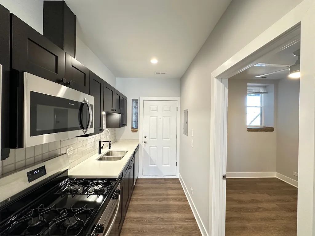 3358 W Montrose Ave, ,  60618, USA 60618-unit#2-Chicago-IL