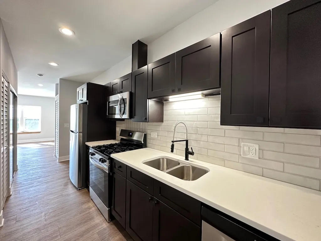 3358 W Montrose Ave, ,  60618, USA 60618-unit#2-Chicago-IL