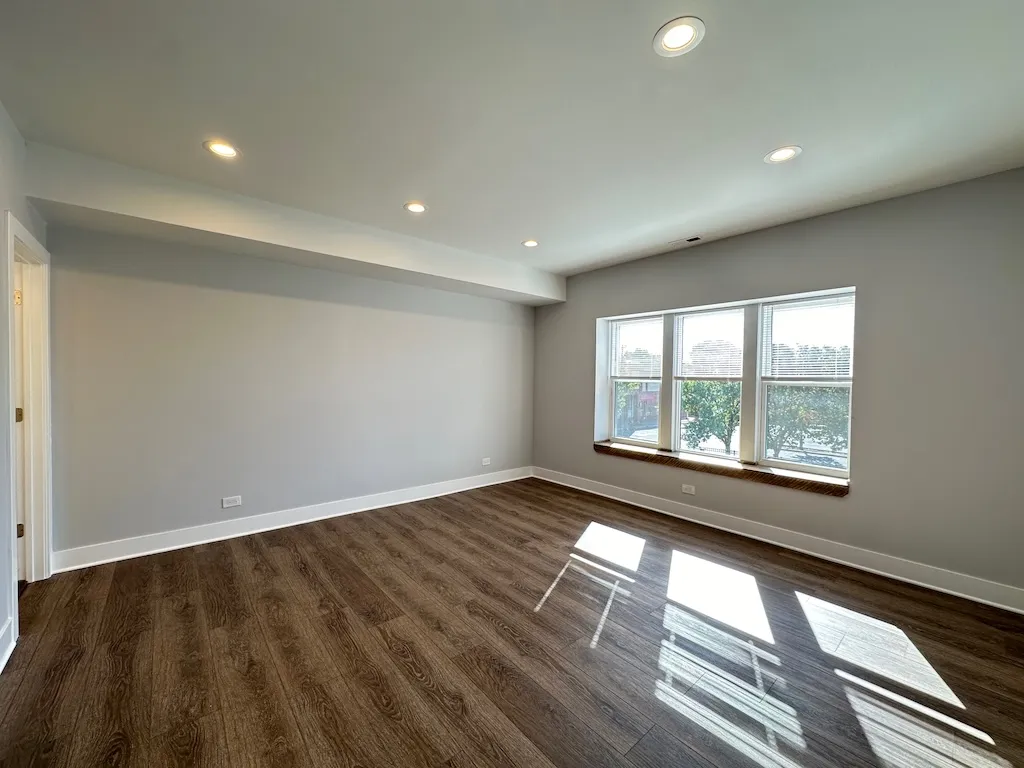 3358 W Montrose Ave, ,  60618, USA 60618-unit#2-Chicago-IL