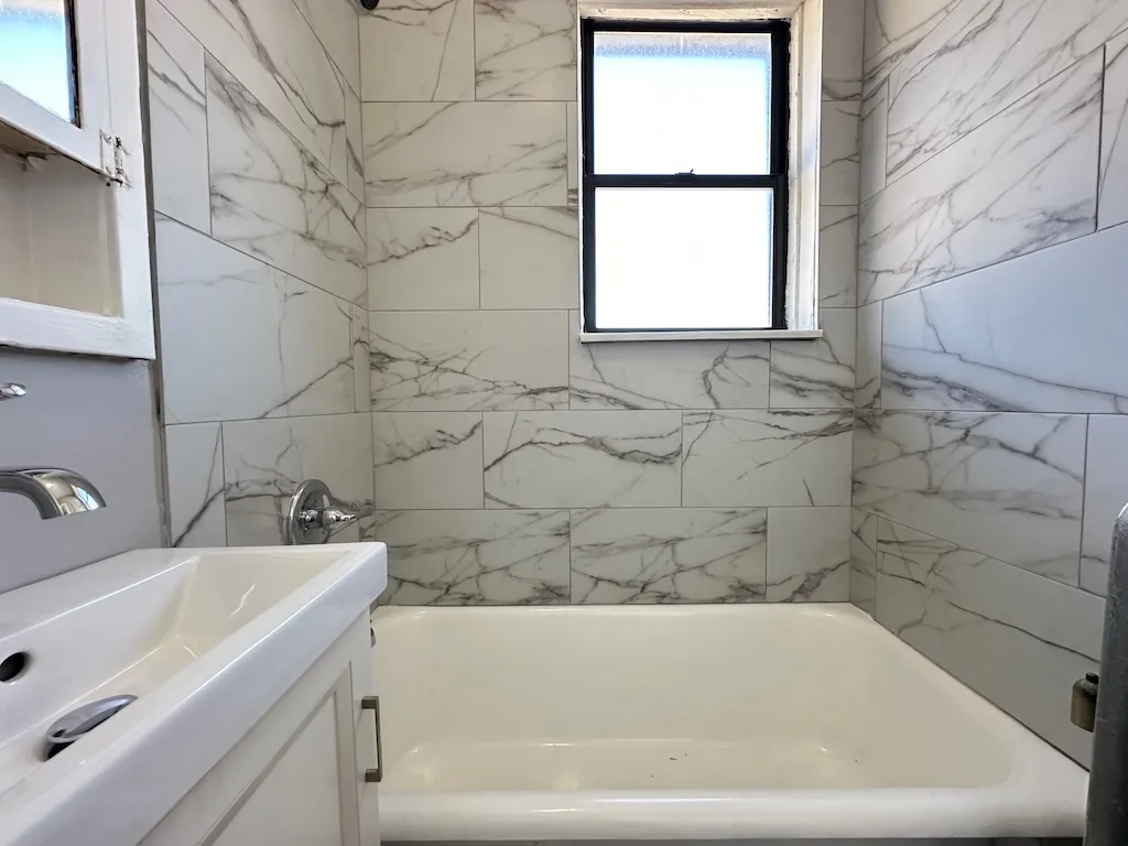 3123 N Hamlin Ave, ,  60618, USA 60618-unit#3C-Chicago-IL