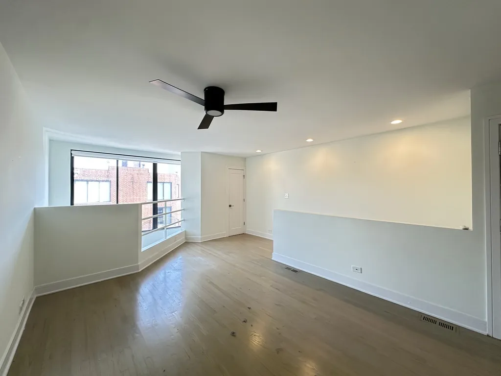 954 W Grace St, , 60613, USA 60613-unit#H202-Chicago-IL