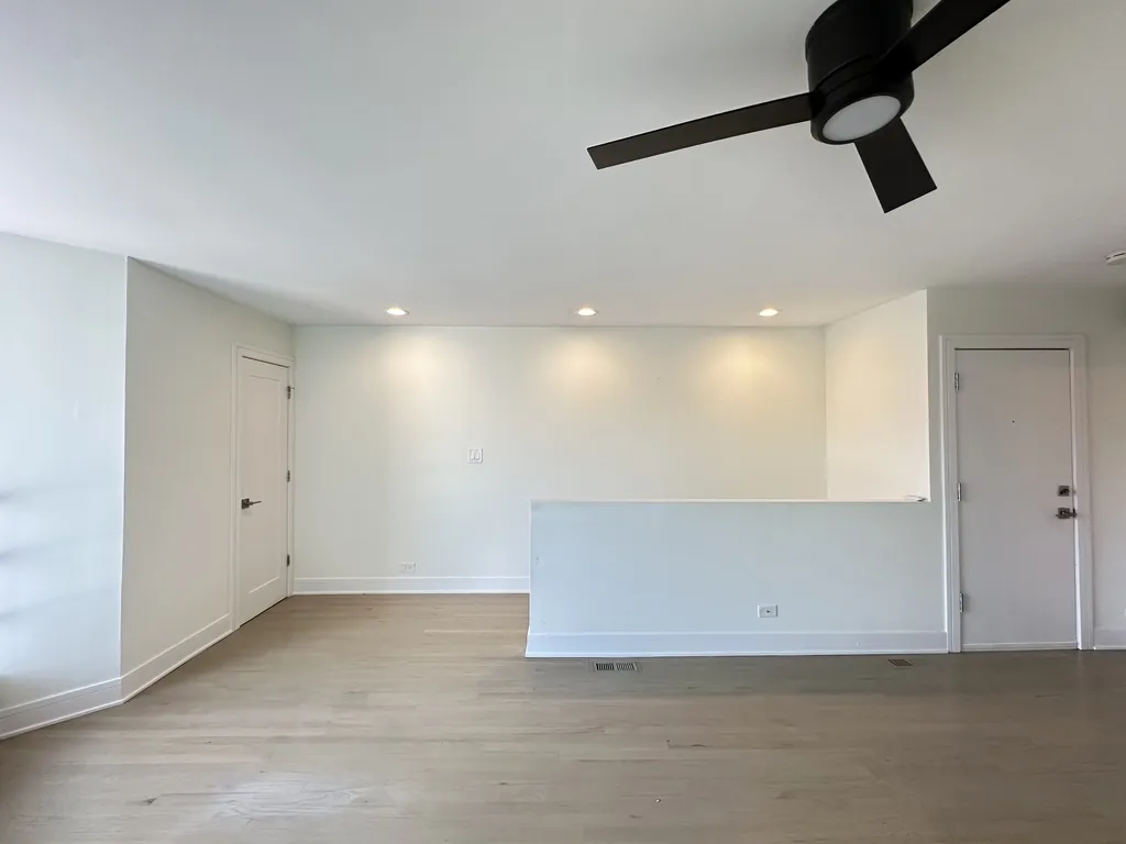 954 W Grace St, , 60613, USA 60613-unit#H202-Chicago-IL