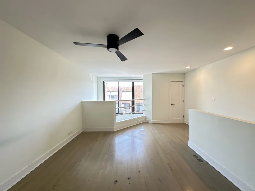 954 W Grace St, , 60613, USA 60613-unit#H202-Chicago-IL