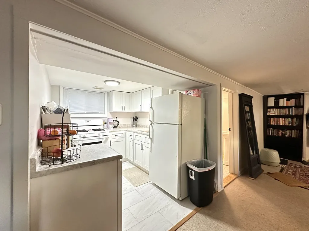 5701 N Keystone Ave, , 60646, USA 60646-unit#G-Chicago-IL